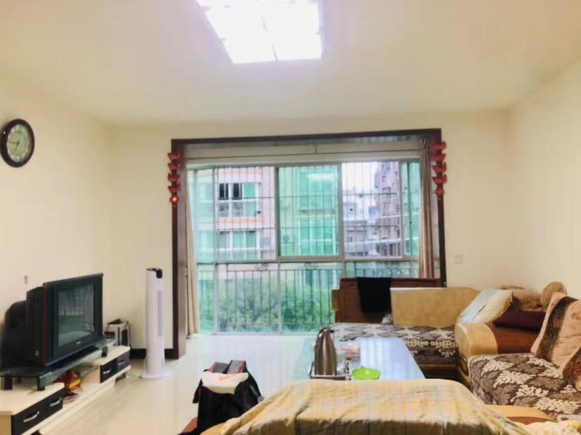 精品住房 拎包入住